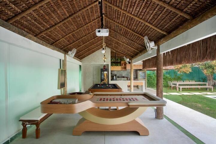 Mansão maravilhosa 4 quartos com área externa gallery image 3