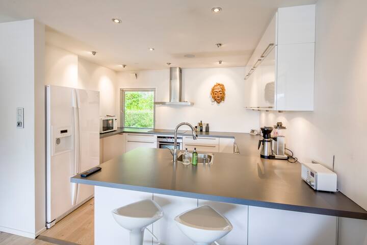 Ekeberg, Oslo. Short walk to Tons of Rock gallery image 5