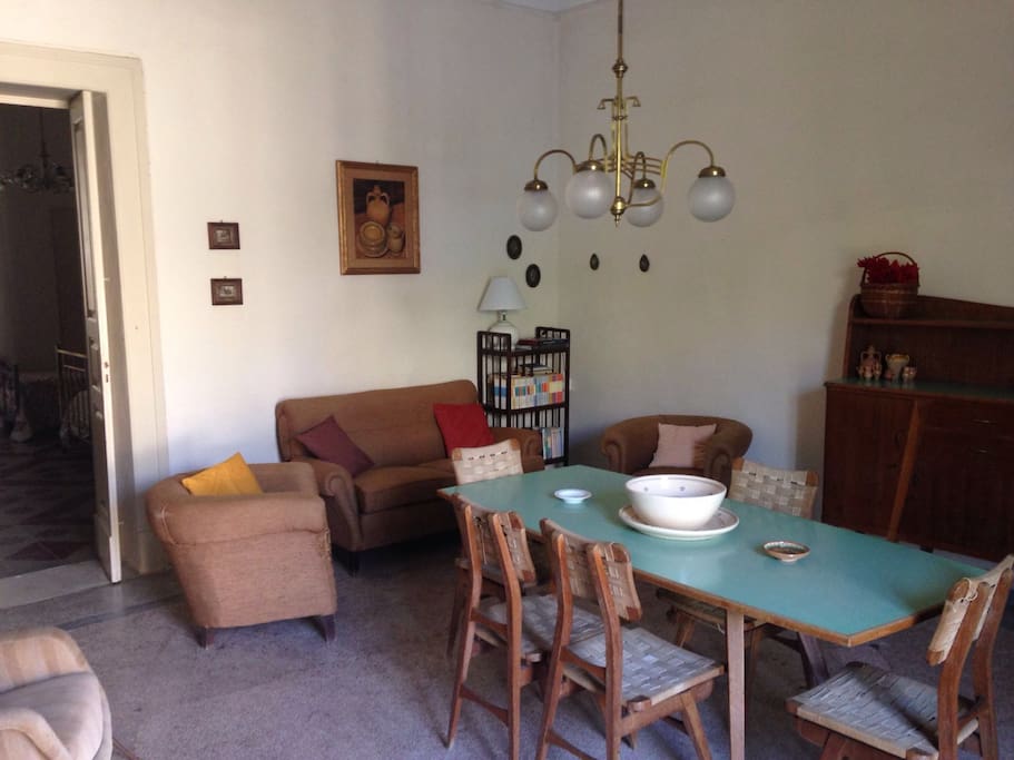 Sala da pranzo - Dining Room