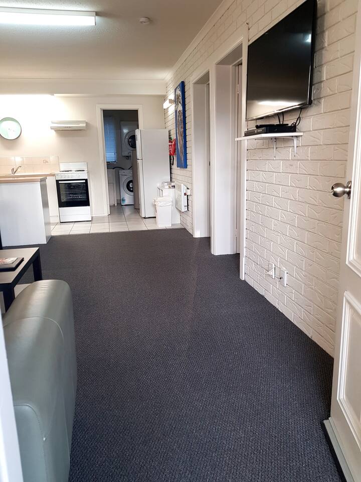 Waterfront Apartment In Merimbula
Aquarius Resort - Tura Beach