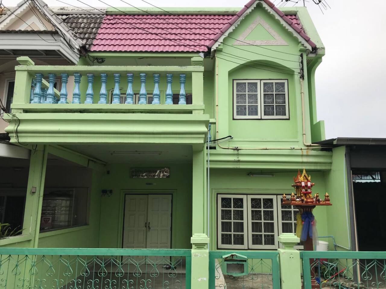 旅途中的家 Houses For Rent In Khet Phra Khanong