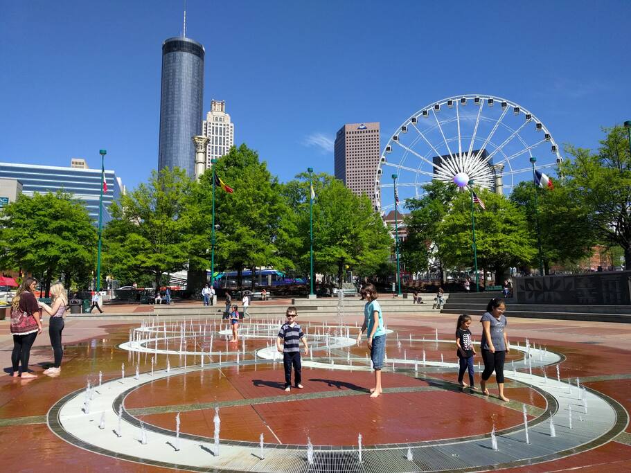 Within a 5-10 minute walk to most major attractions.