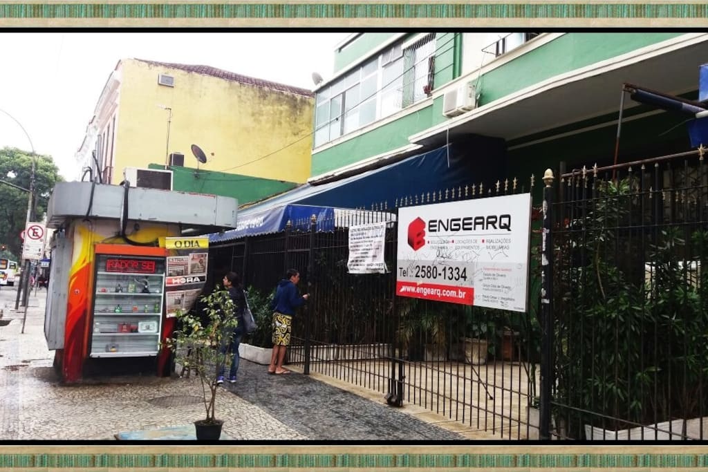 SAÍDA DO EDIFÍCIO.