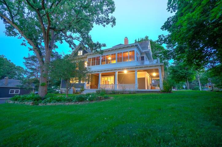 Durant House – Historic Stillwater Mansion gallery image 3