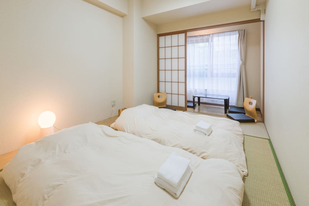 Tatami room