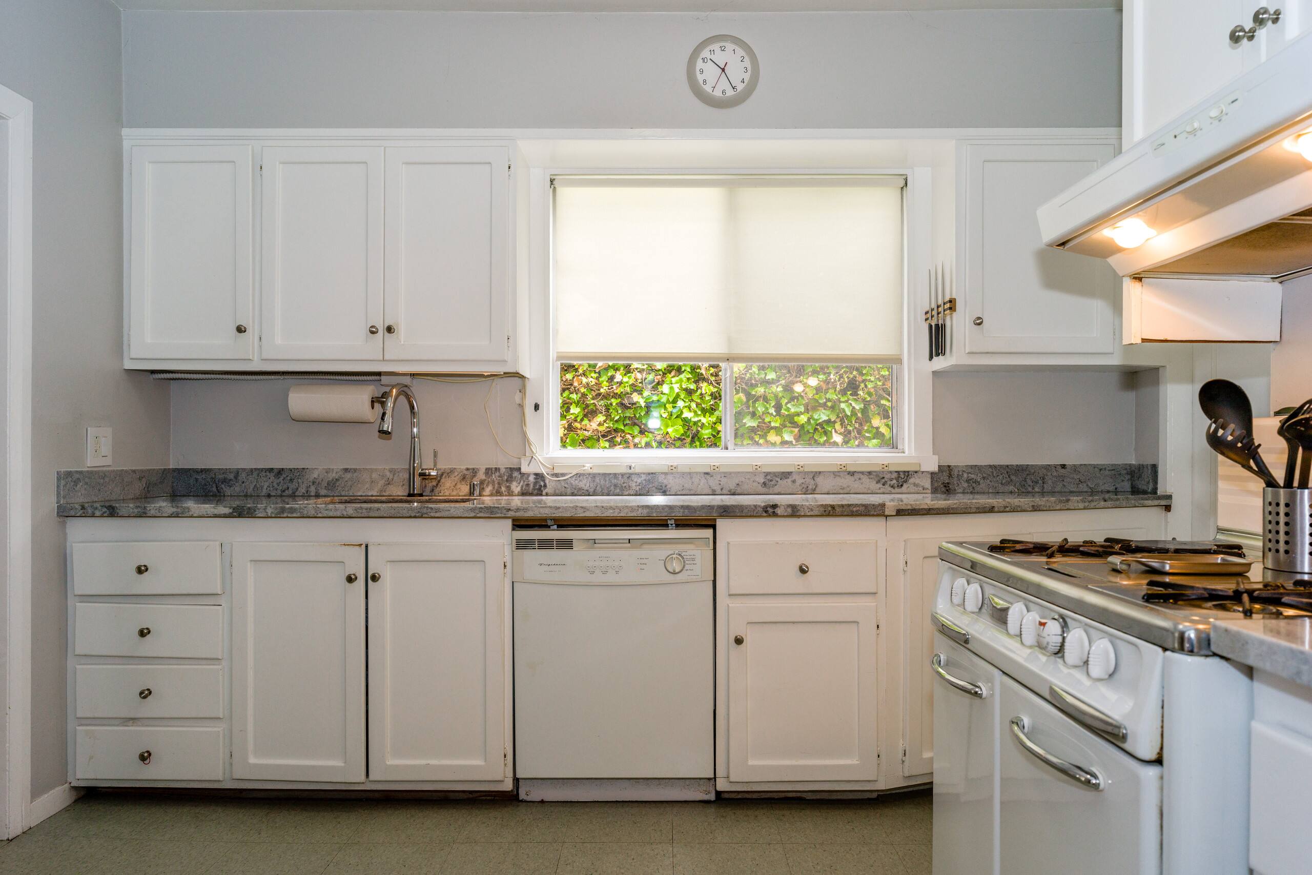 Home in San Francisco · ★4.91 · 3 bedrooms · 3 beds · 2 baths - Image 6