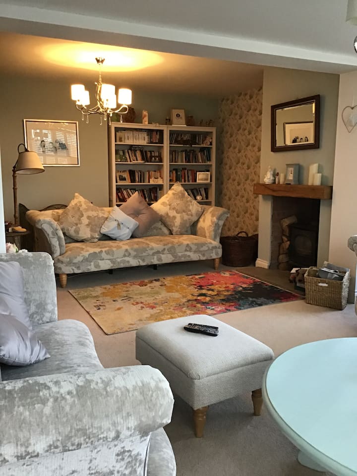 Perfect for commuting, ideal base for exploring Houses for Rent in