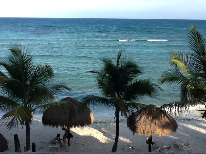 Beachfront Condo in North Akumal Condominiums for Rent in Akumal