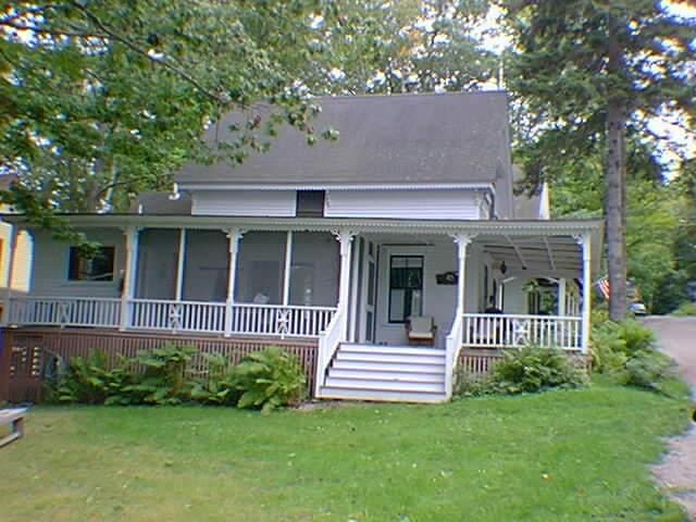 Airbnb Bayside Northport Vacation Rentals Places To Stay