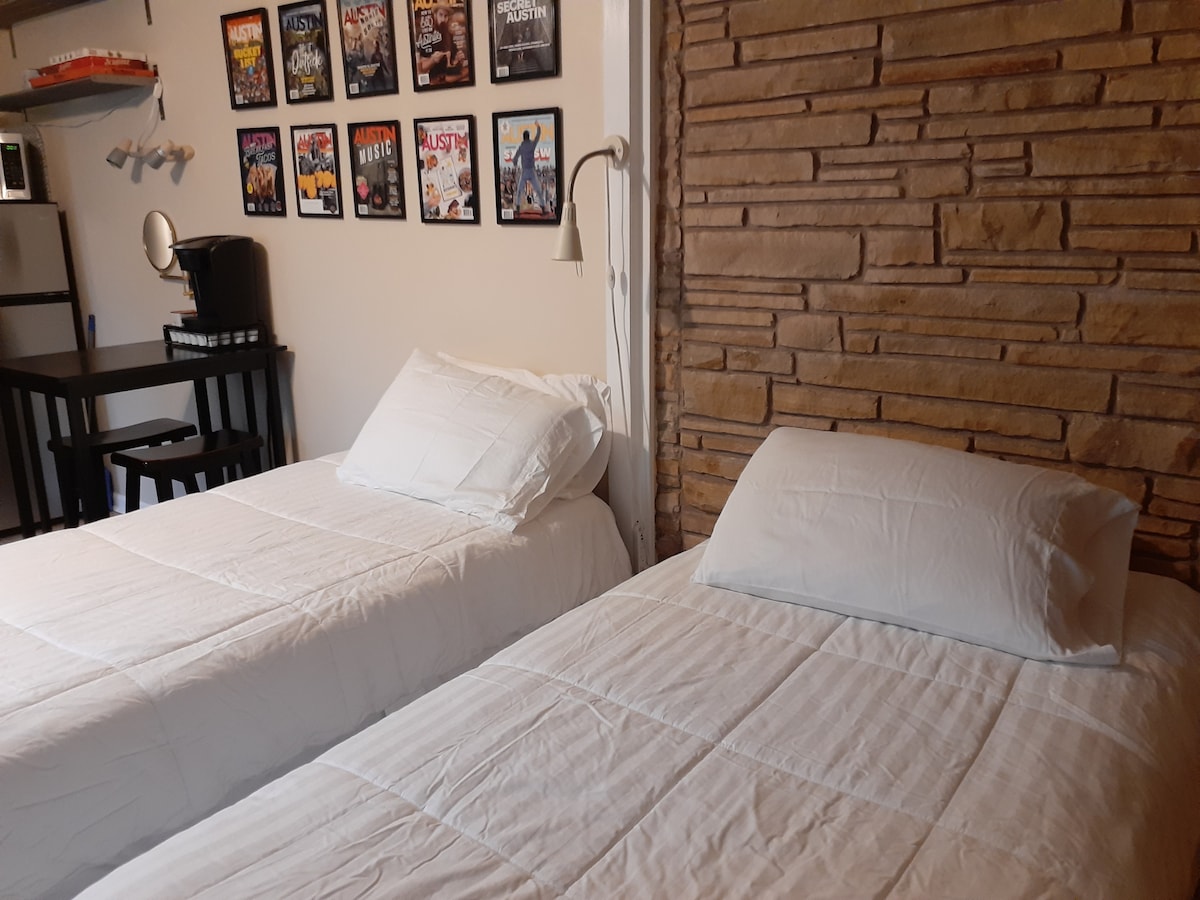 Studio SoCo, St Edwards, COTA, Austin 78704