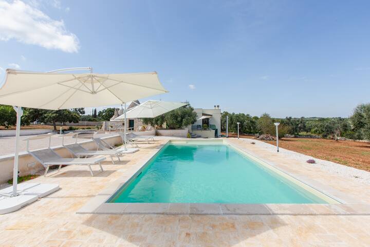 Villa con Trullo e Piscina Privata in Salento (BR) gallery image 2