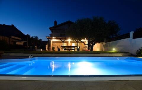 Villa SOLyMAR Posedarje