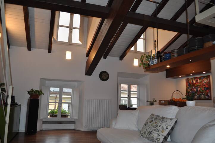 Attic at Arco della Pace gallery image 2