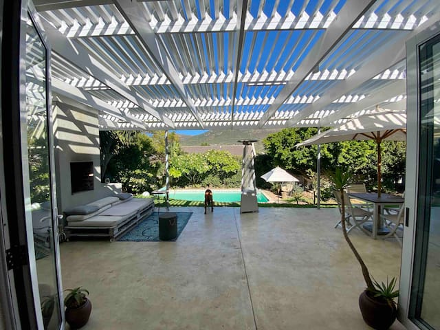 VILLA BARRY – Luxury Living