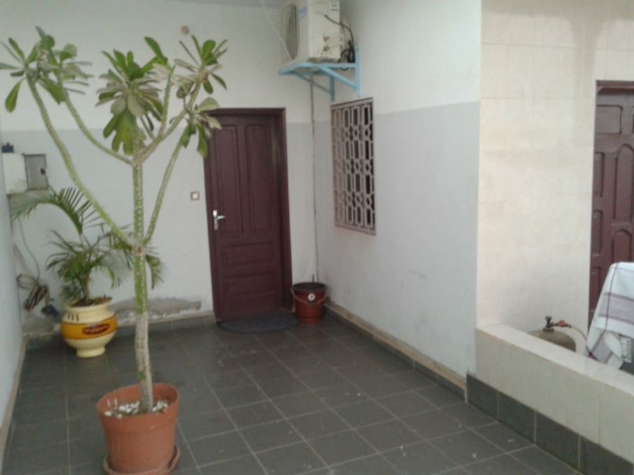 Chambre et salle de bain