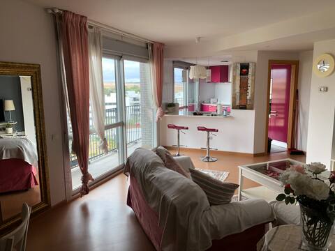 Coqueto/bright apto.residencial Alcalá d Henares