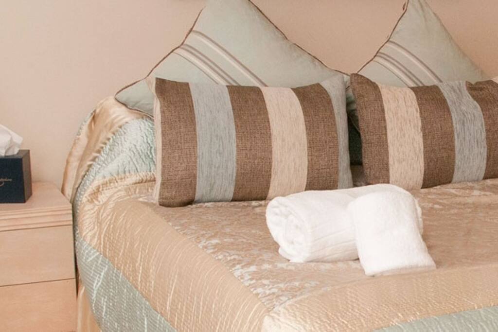 Double or twin bedded. We have more rooms! Ask us about availability!