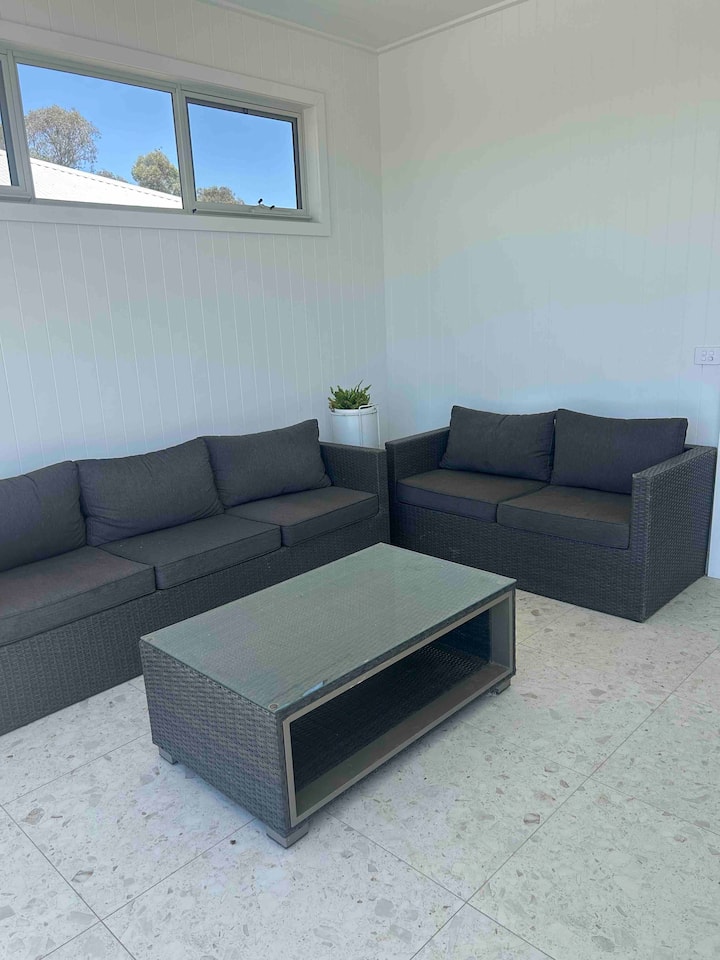 The Pool House - Yarrawonga