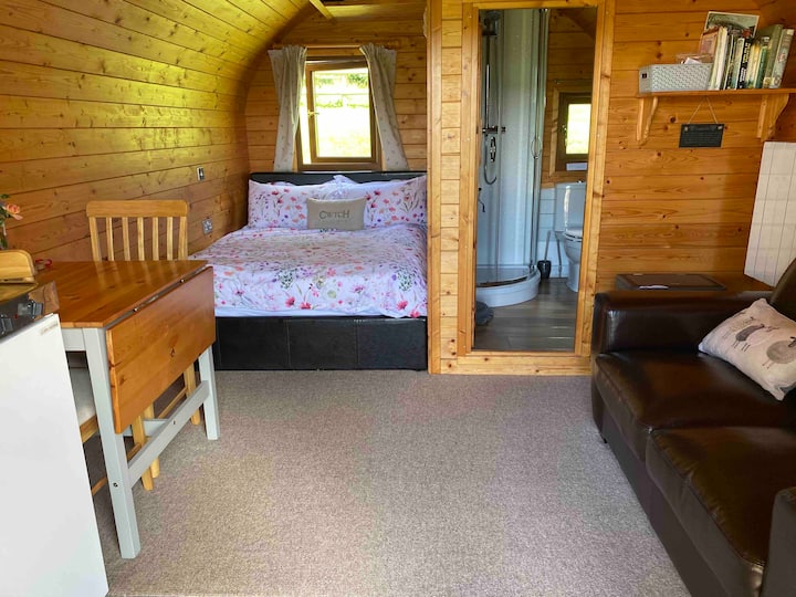 Cwtch On A Hill photo 3