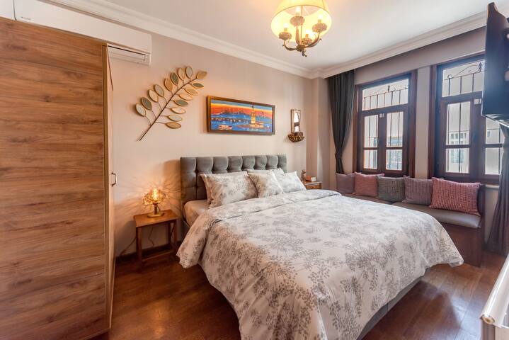 3BR/2 Bath Ottoman House w free Airport transfer** gallery image 3