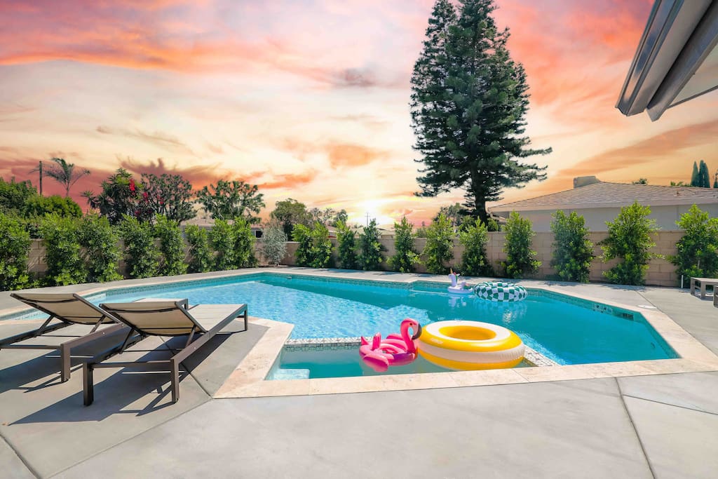 The Disneyland Pool Villa