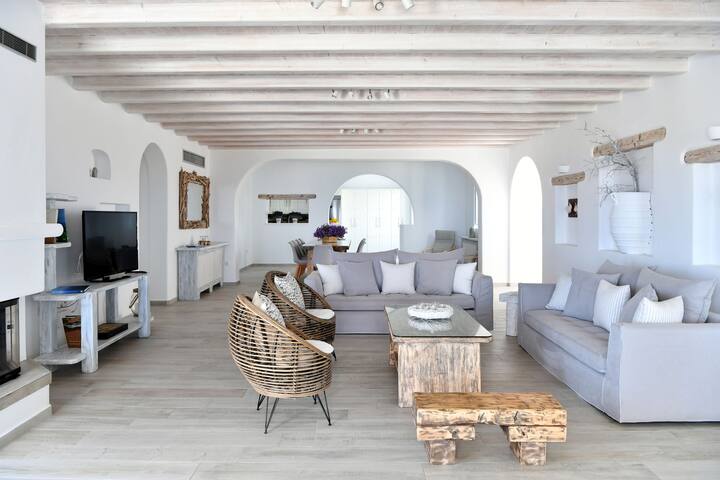 Nisides Villa Kostos gallery image 4