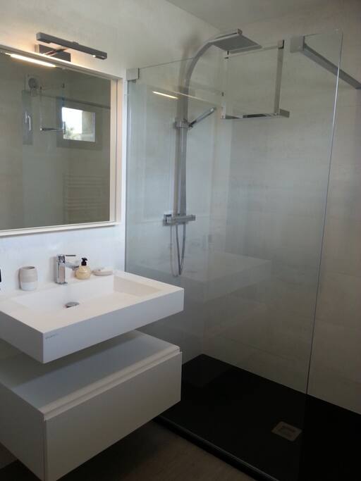 Salle de bains RdC