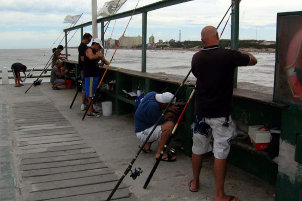 Hermoso muelle para los que les gusta la pesca.