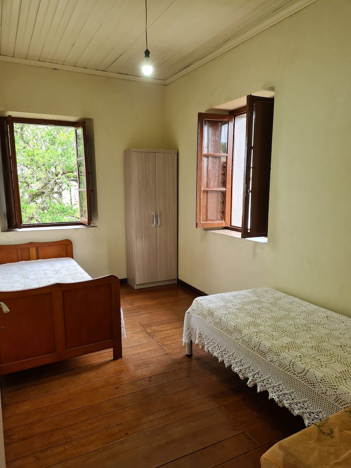 საძინებელი 2