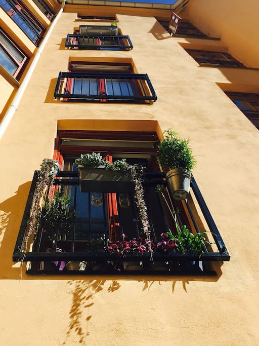 French-balcony, facing peaceful courtyard