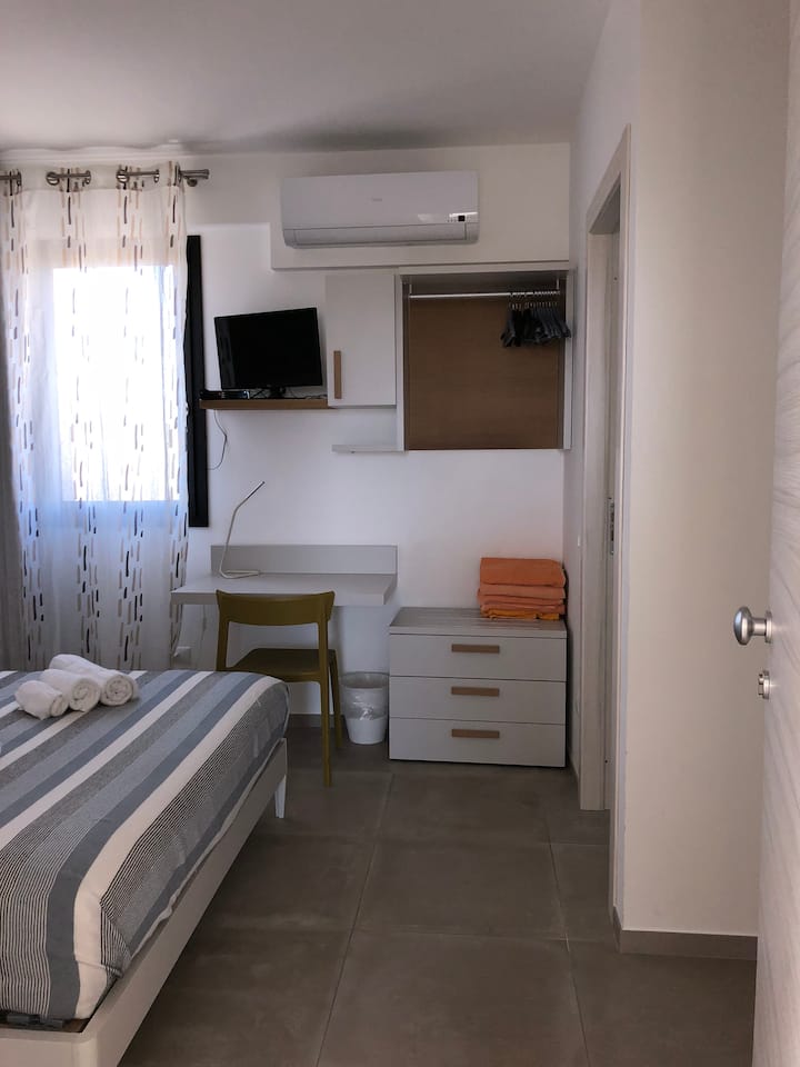 חדר עם ארבעה מושבים