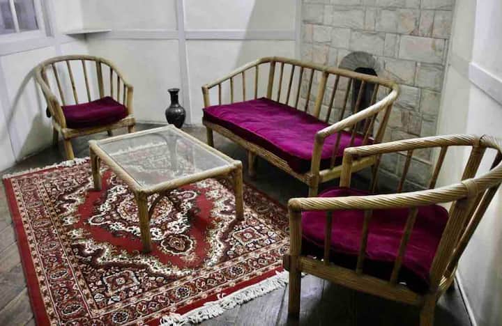 A Welcoming Assam Type 2 Bedroom Bed & Breakfast - Shillong