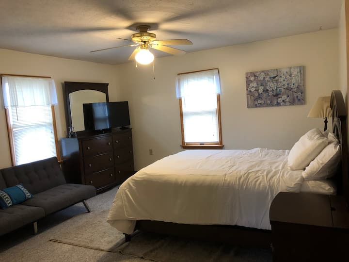 חדר שינה 2 עם מיטת קווין סייז