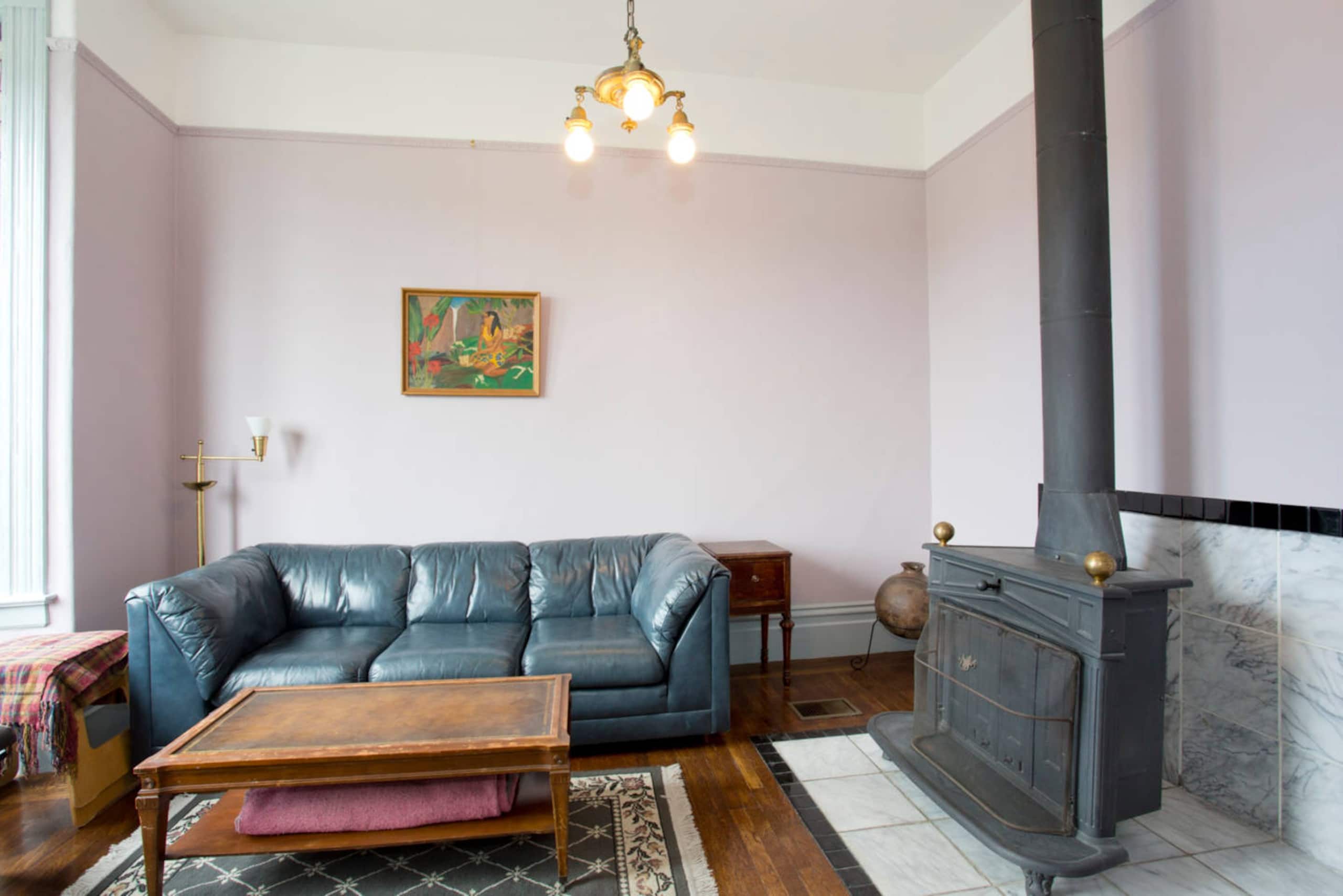 Home in San Francisco · ★4.9 · 2 bedrooms · 3 beds · 1 bath - Image 2