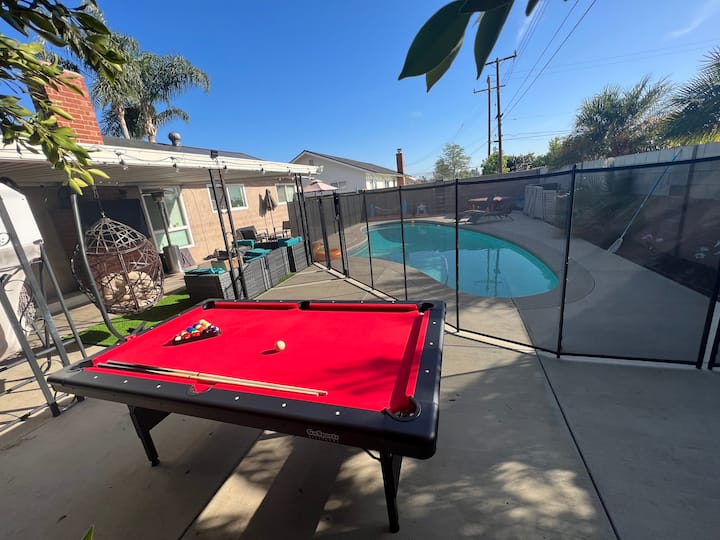 Cheerful Disney Residential home With heated Pool Houses for Rent in