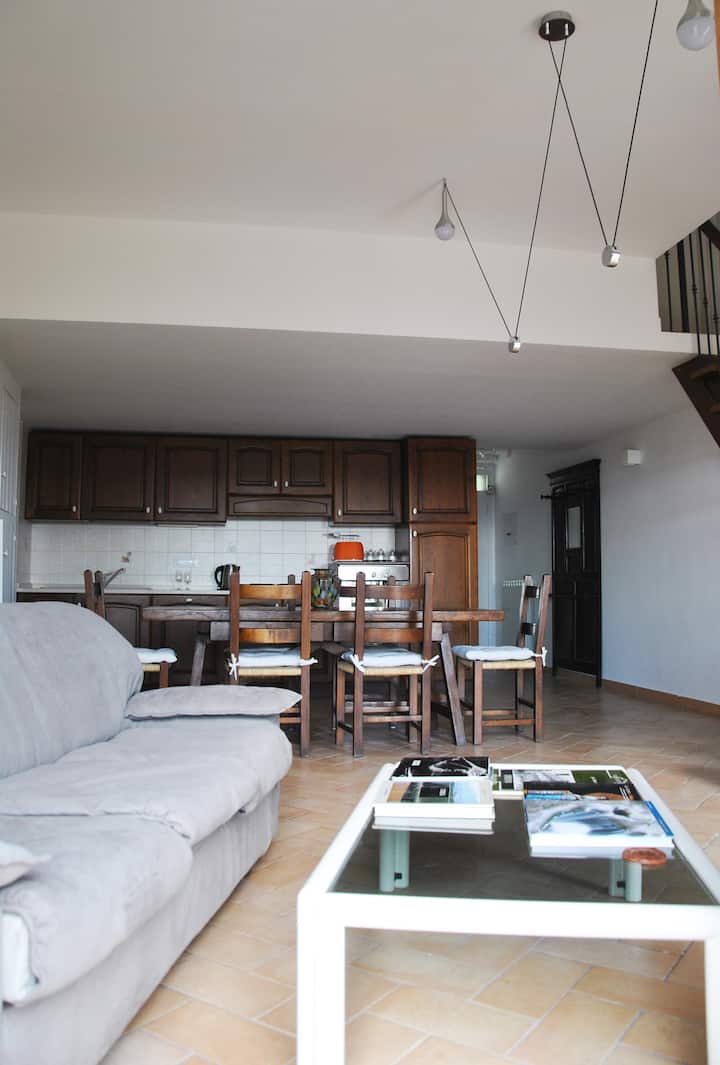 غرفة المعيشة