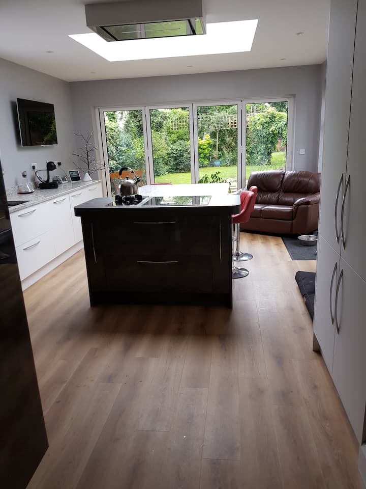 Top 5 Airbnb Vacation Rentals In Enderby, United Kingdom Updated 2024