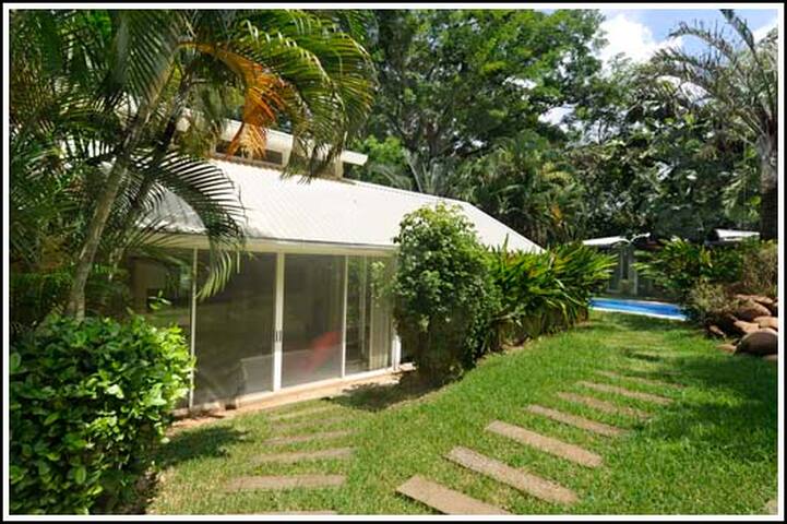 The Breeze Villa Joe Guanacaste: 150 mtrs to beach