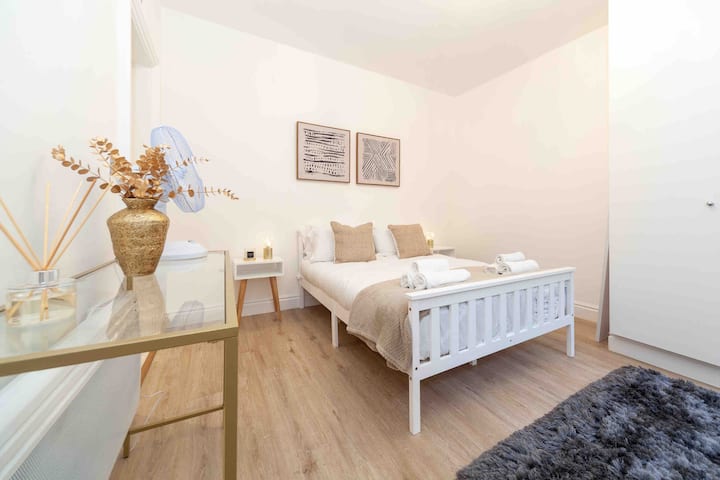 Kensington Prime Modern Luxury Flat W/patio - Londres