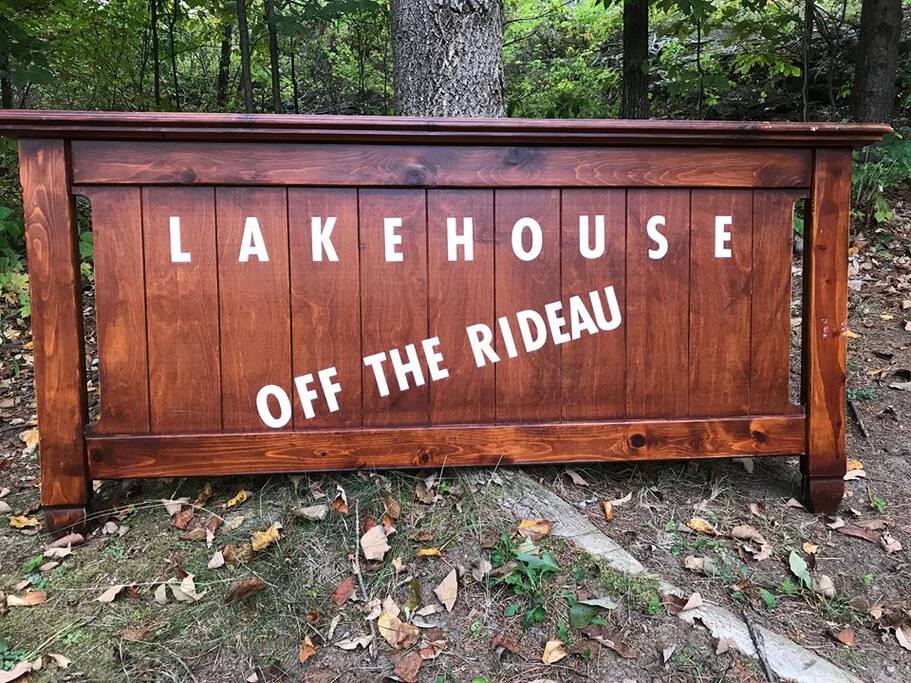 Sign Bedboard