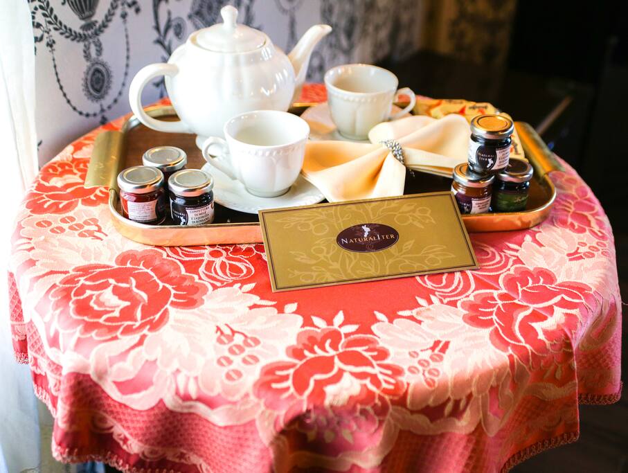 Vassoio colazione in camera!