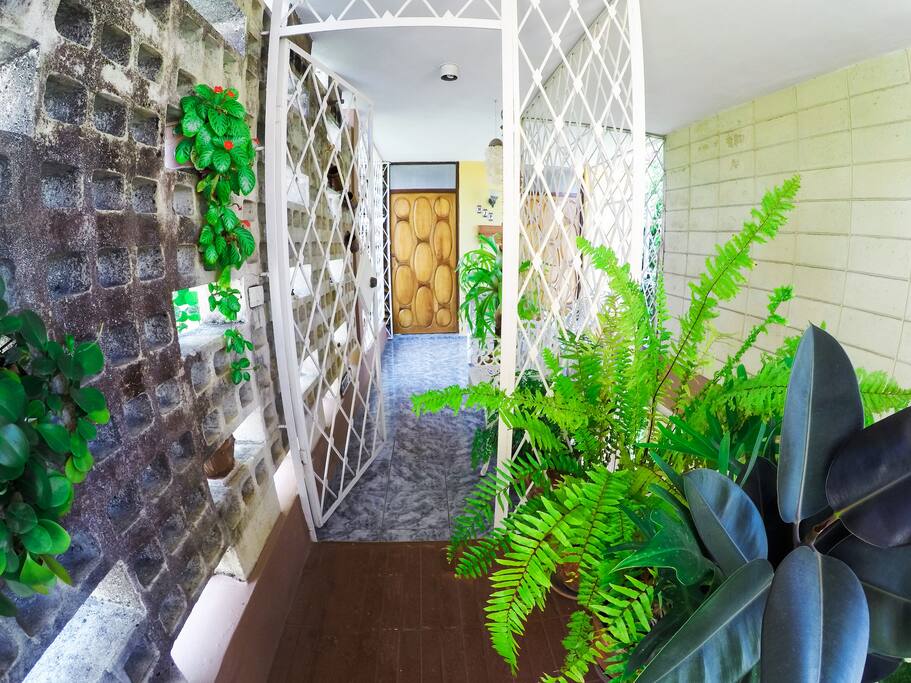 Entrada al apartamento | Entry to the apartment