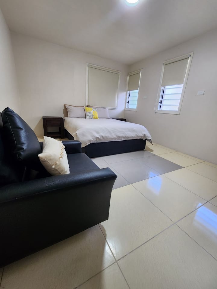 Spálňa 1 s gaučom 