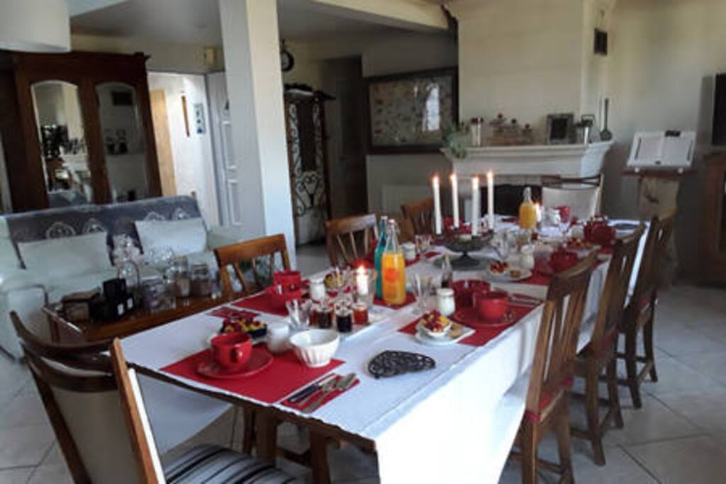 Table du petit déjeuner