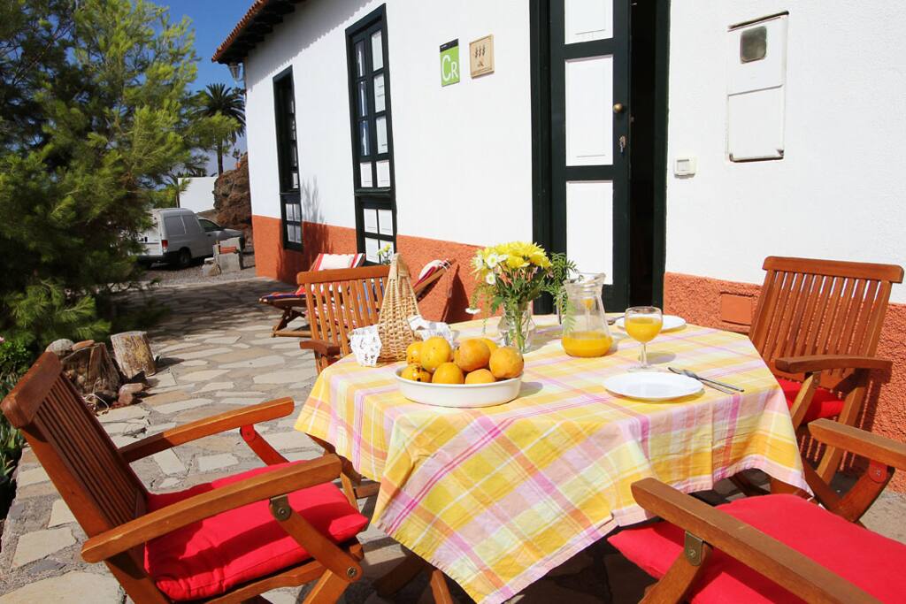 Frühstück in der Sonne