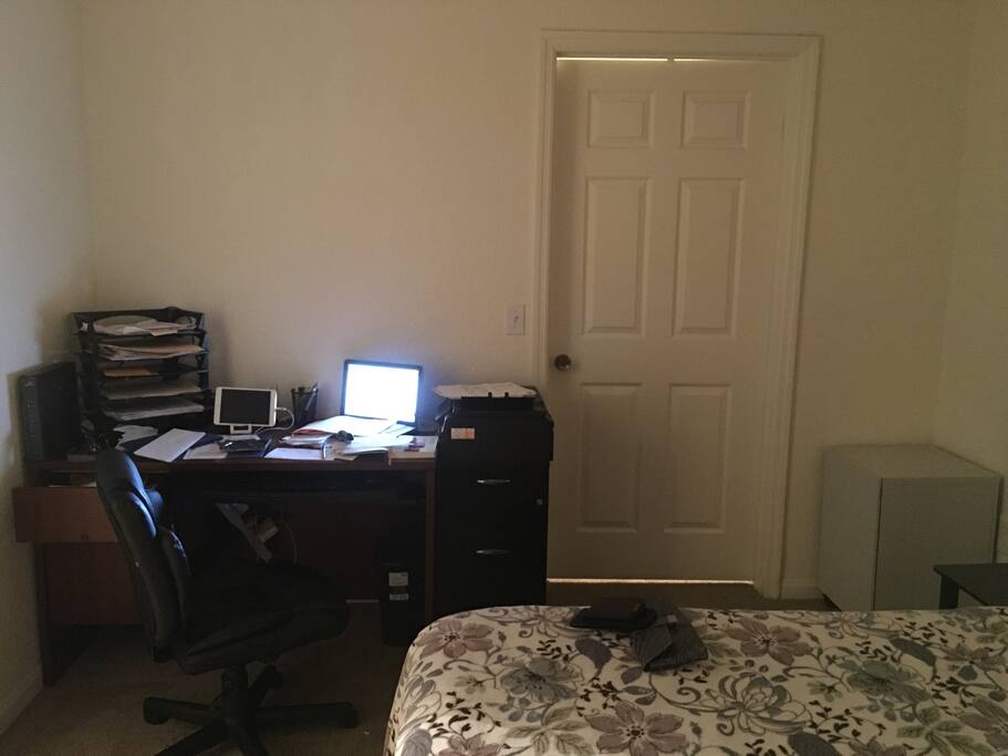 Desk with Laptop + WiFI
