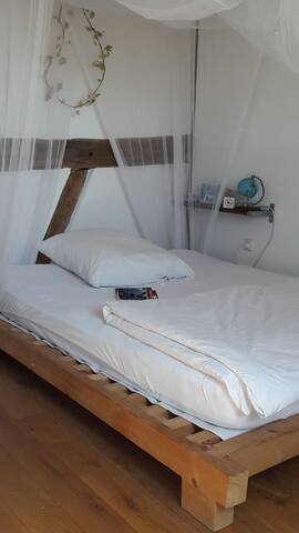 Separates Gästezimmer in 300 Jahre altem Haus