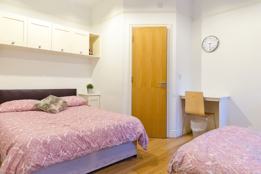 Bedroom with Sofa bed down