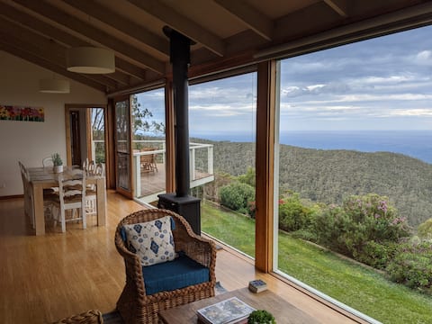 Top Airbnb: Panoramic Views, Rainforest & Wildlife on 27 Acres in Shire Of Colac Otway