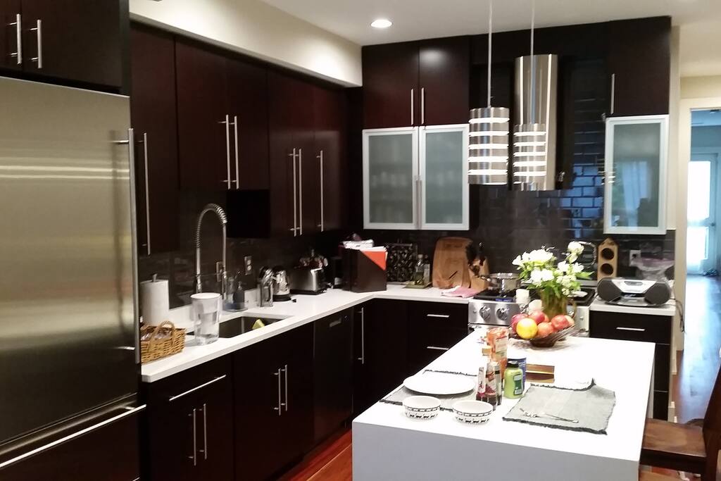 Brand new kitchen - toaster, toaster-oven, range/oven, dishwasher, etc.